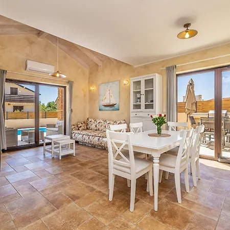 Σπίτι διακοπών House Divna