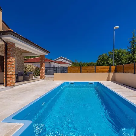 House Divna Сasa de vacaciones